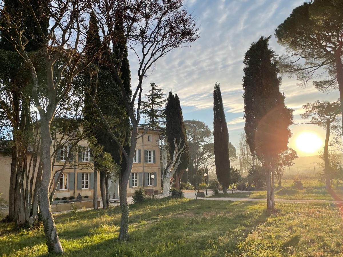 Hotel La Pavoyere Mormoiron Esterno foto