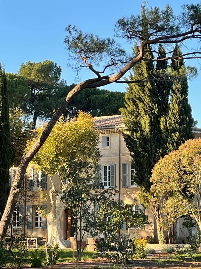 Hotel La Pavoyere Mormoiron Esterno foto